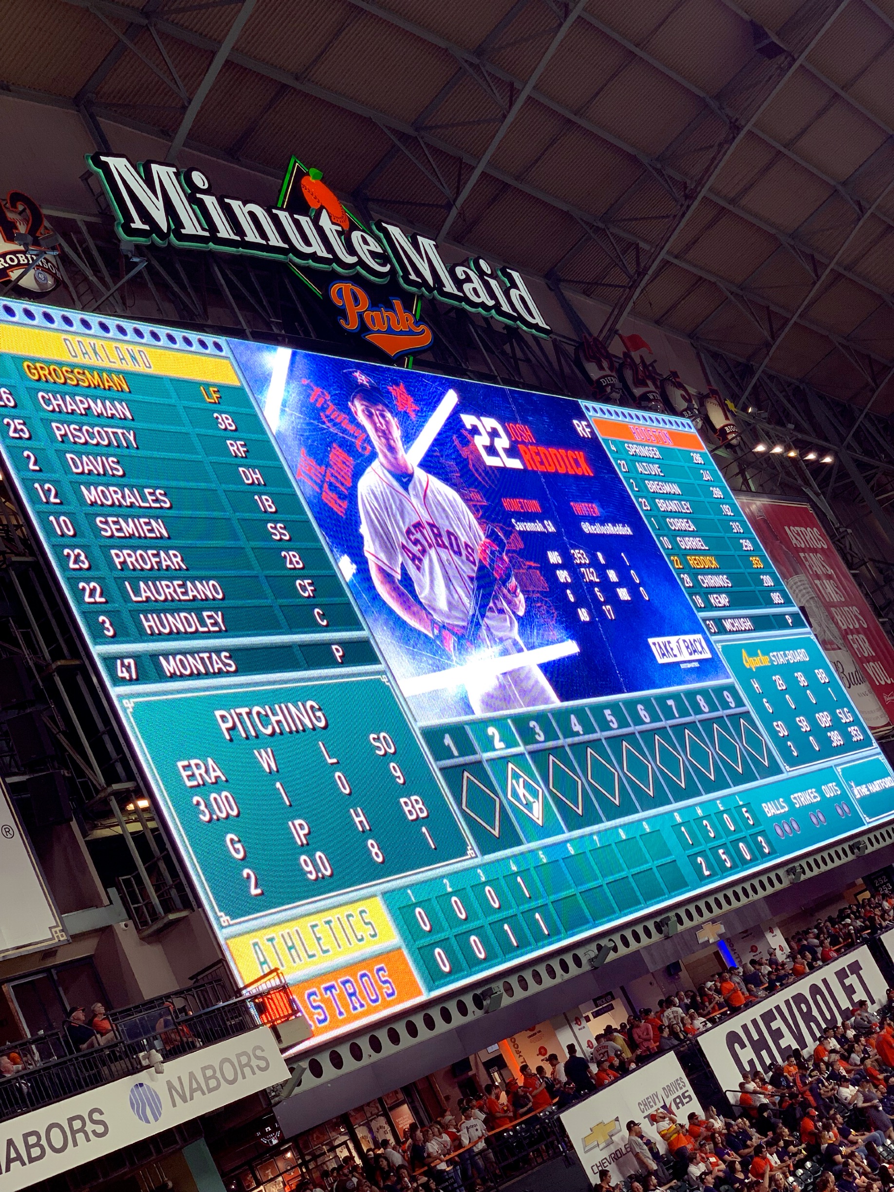 houston-astros-team-player-minute-maid-park-scoreboard